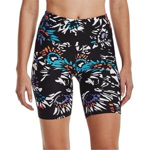 Under Armour 8” Bike Shorts Sz. L